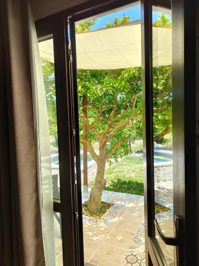 Agribarocco Hotel โนโต ภายนอก รูปภาพ